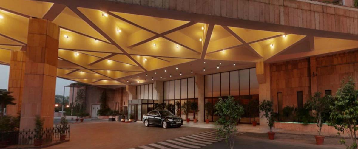 Samrat Hotel Escorts