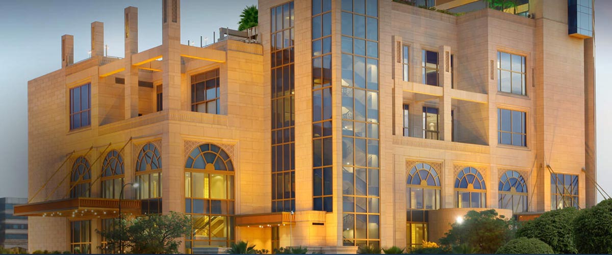 Seven Seas Hotel Escorts