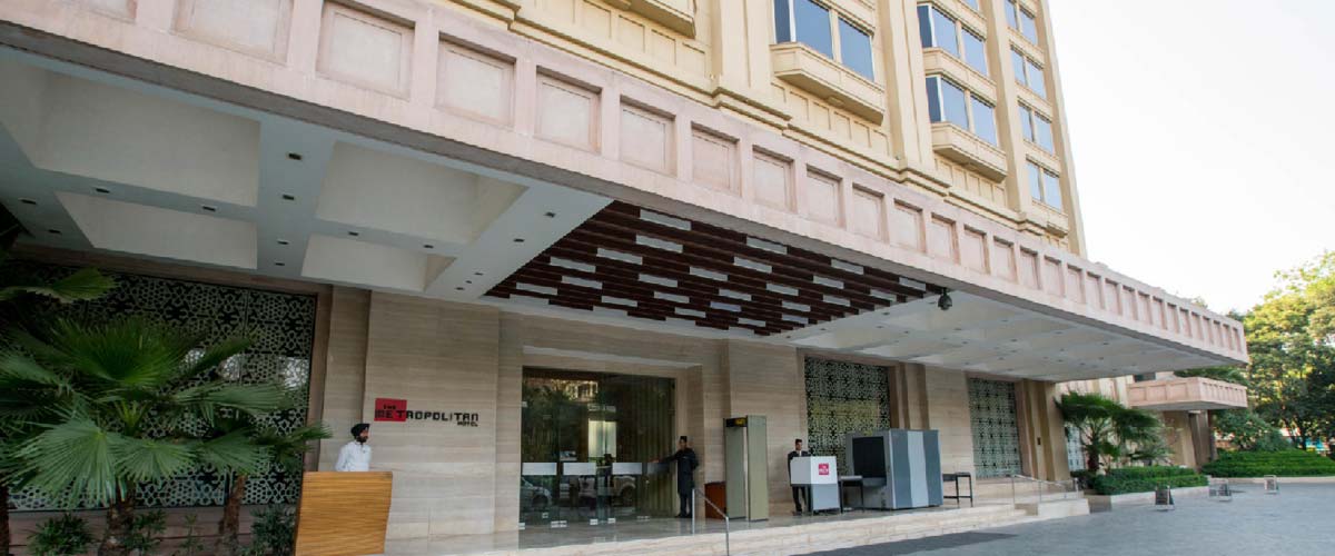 The Metropolitan Hotel Escorts